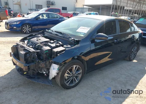 2024 Kia Forte Lxs из США, поврежденный, VIN 3KPF24AD6RE837675